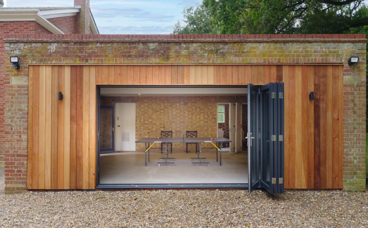 The Walled Garden At Woodhall Estate Hertford Exterior photo